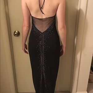 Simple&Classy Black Gown with Jewelled Train